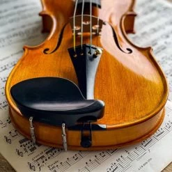 Conrad GÖTZ Vermeer Chin Rest 15 Conrad GÖTZ Vermeer Chin Rest -Violin Haven Shop 456918516e64e4ee4d9a5bf9fbb451b6 504193 6