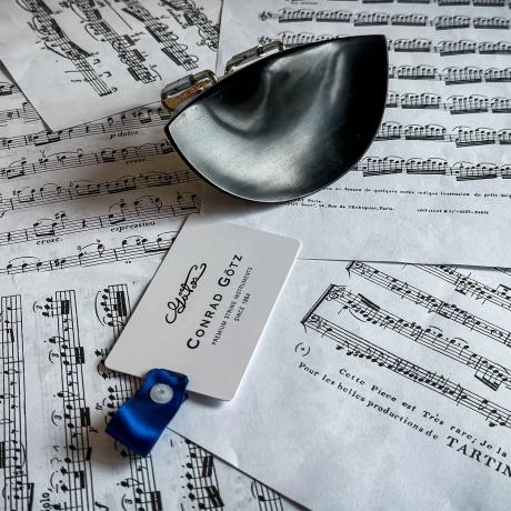 Conrad GÖTZ Flesch Kinnhalter 6 Conrad GÖTZ Flesch Kinnhalter - Image 4